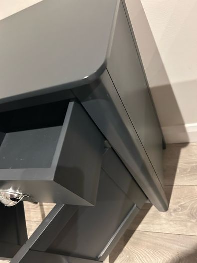 cabinet/press