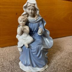 Vintage Madonna and Child Porcelain Figurine