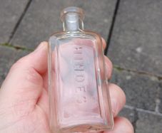 Hindes vintage bottle