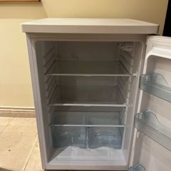 fridge under counter