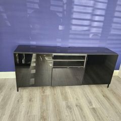 Entertainment Unit