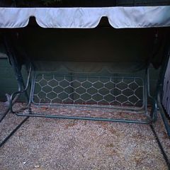 swing bench