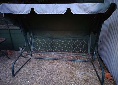 swing bench