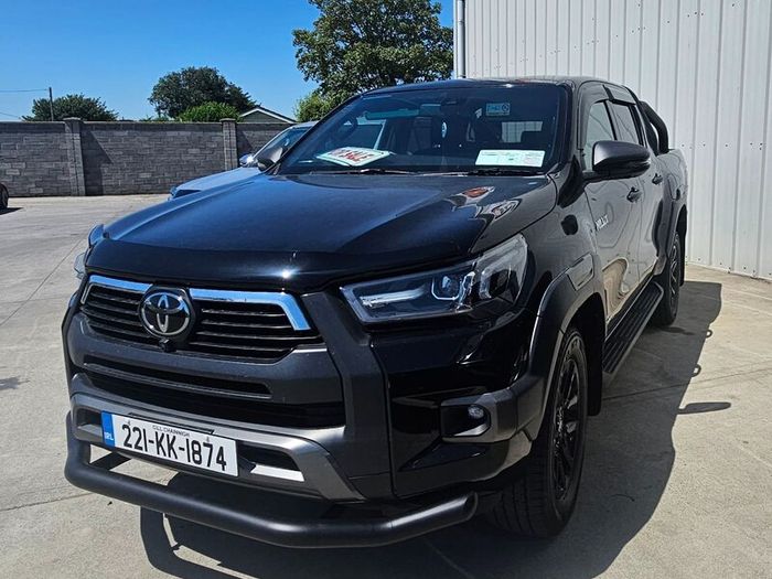 Toyota Hilux 2.8DAD Invincible X 201BHP