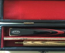 Snooker - Cue ( Riley) ( Reduced)