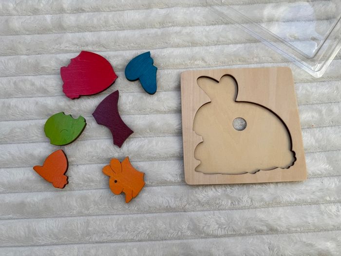 George Luck Puzzle Hape Rabbit 7pcs new Damaged Box Please see photos