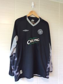 Celtic Jersey. Official Umbro Mens Goalkeepers Jersey. Season 2003/2004. Original From The Time. Not A Modern Day Remake.