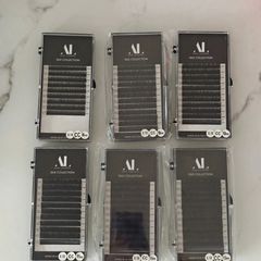 eyelash trays