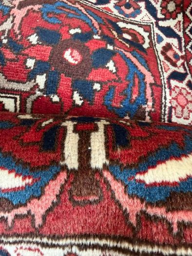 Magnificent Large Persian Bakhtiari Rug | Hand-Knotted Wool | 380cm X 260cm
