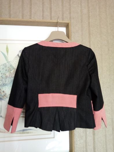 Ladies blazer immaculate new condition