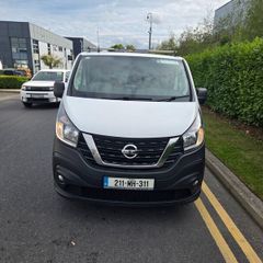 Nissan NV300 2021