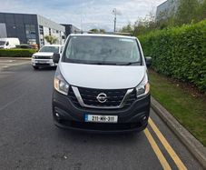 Nissan NV300 2021