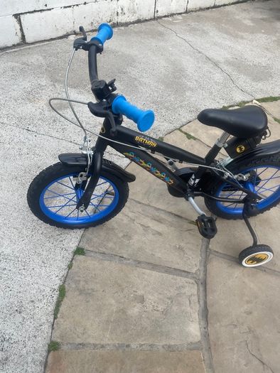 Boys batman bike