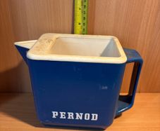Pub jug Pernod
