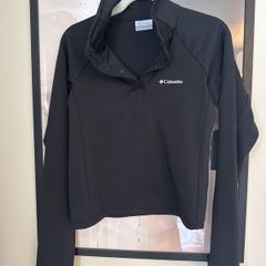 Women's Columbia Cropped top