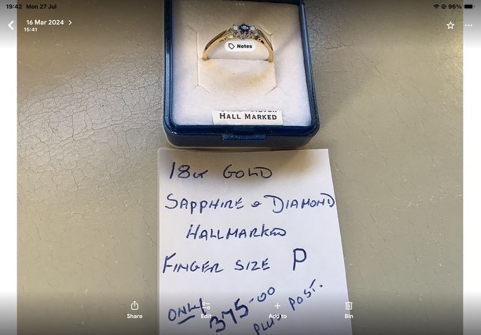 New 18ct Soiid Gold Sapphire And Diamond Ring