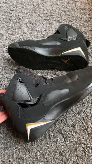 Like new JORDAN trainers