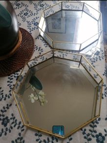 2 Hexagonal Trays