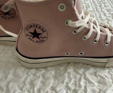 ladies trainers