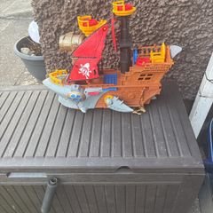 fisher price pirate ship