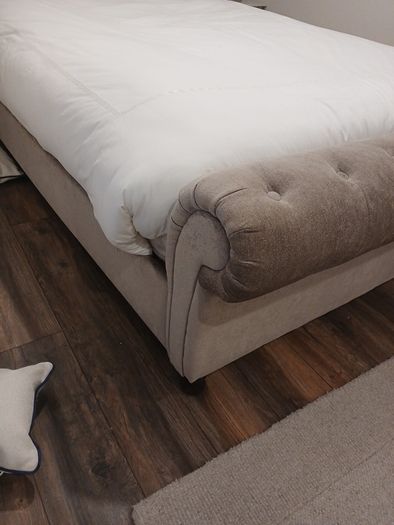 king bed frame