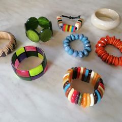 Bangles/Bracelets