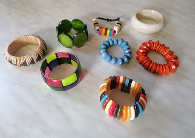 Bangles/Bracelets