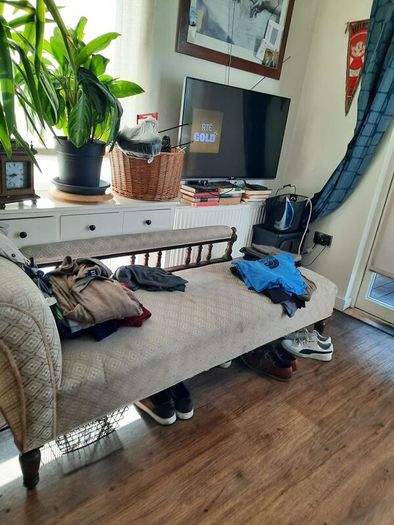 Chaise lounge