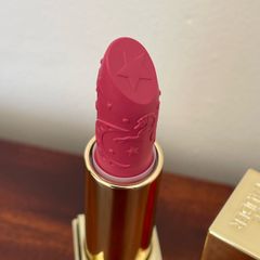 Limited Edition Estee Lauder Lipstick in shade Saturn Reign - New