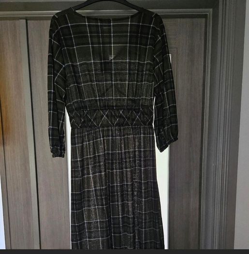 BNWT Khaki check dress