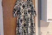 F&amp;F Dress.   S. 14.  New.