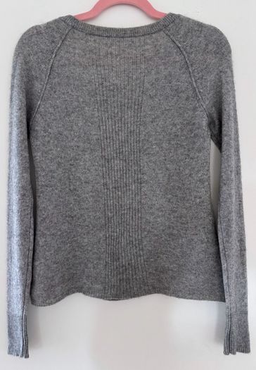 Cashmere long sleeve top