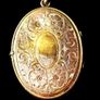 Large Antique Victorian 15ct Gold Engraved Locket Image 3