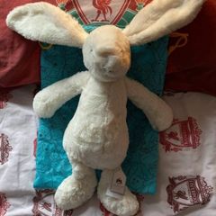 jellycat bashful bunny medium size