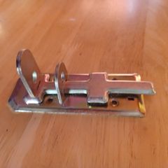 Sliding bolt hasp