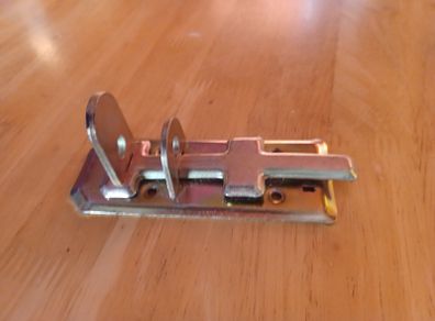 Sliding bolt hasp