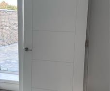 Iseo White 5 Panel Internal Timber Doors For Sale