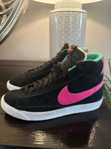 Nike Blazer - Black, Pink & Green