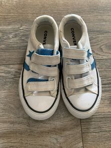 kids converse