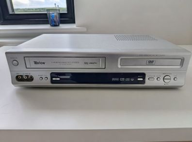 Tevion DVD player and VHS recorder