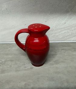 Vintage Le Creuset Red Cerise Pepper Shaker Jug Farmhouse. Excellent Condition