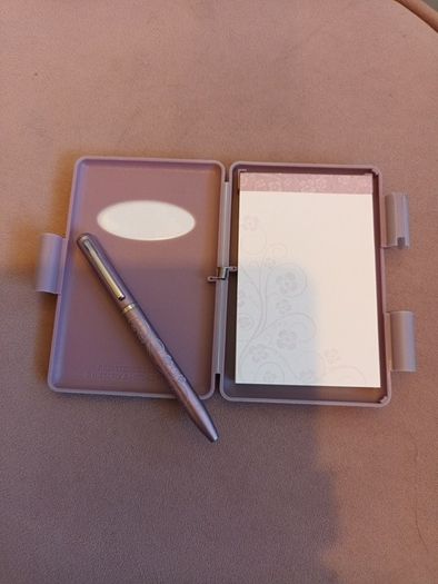 mothers day note pad and pen
