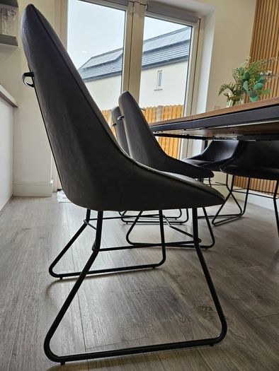 Dining chair set