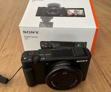 Sony ZV1 Vlogging Camera