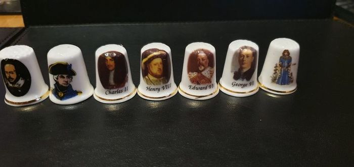 Bone China Thimbles Kings&Famous People