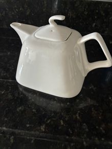 Vintage 10 Strawberry Street Teapot
