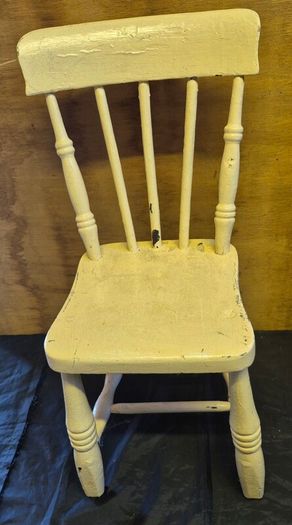 Vintage child's chair