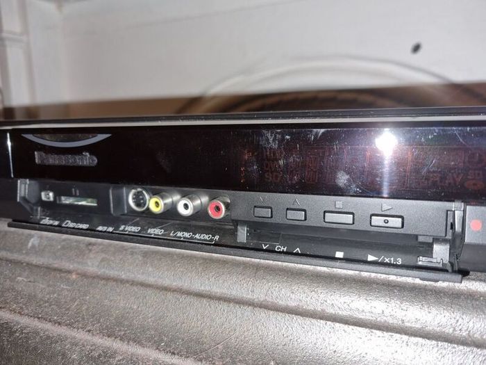 Panasonic DMREX77EBK DVD HDD Recorder For Parts or Repair