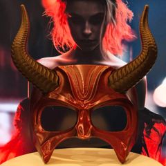 3D Printed Cosplay Mask With Horns