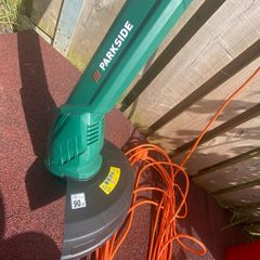 grass trimmer
